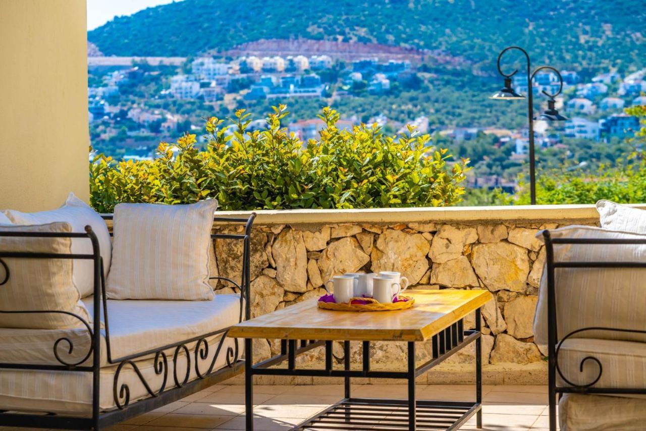 Azure Apartment With Sea View In Kalkan Kültér fotó