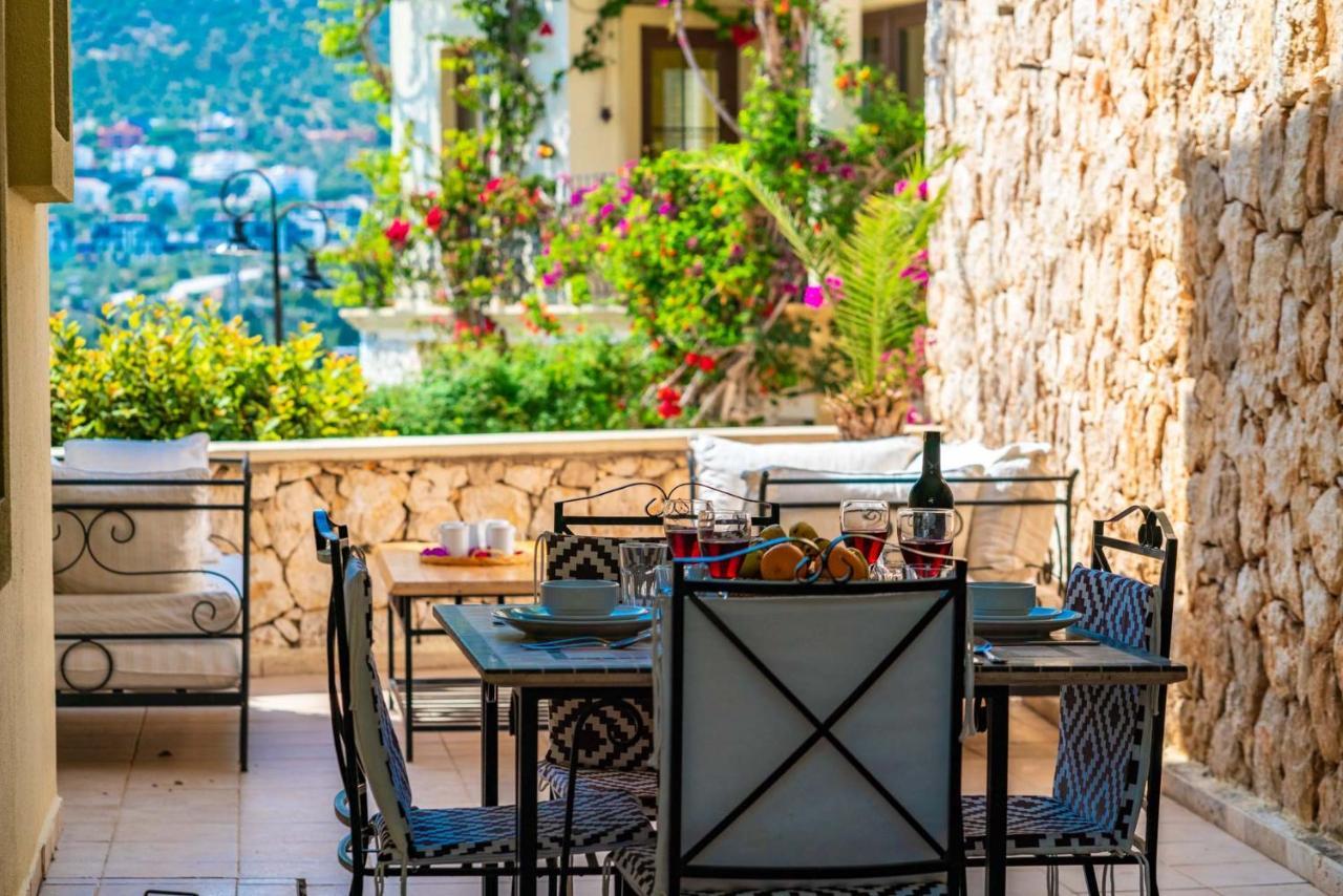 Azure Apartment With Sea View In Kalkan Kültér fotó