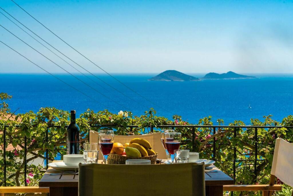 Azure Apartment With Sea View In Kalkan Kültér fotó