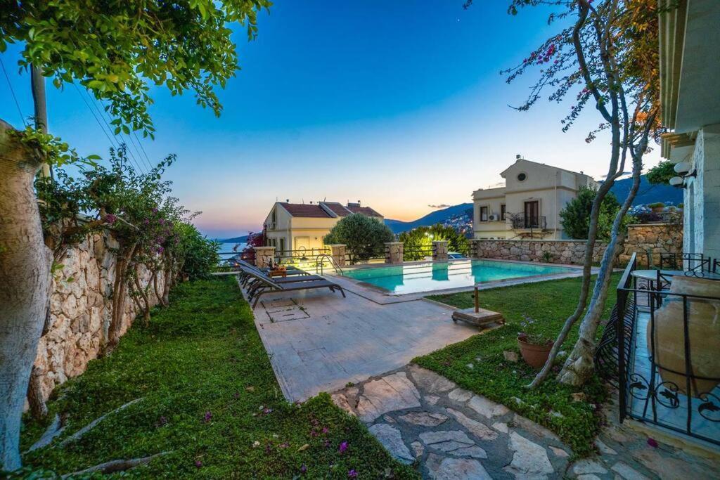 Azure Apartment With Sea View In Kalkan Kültér fotó