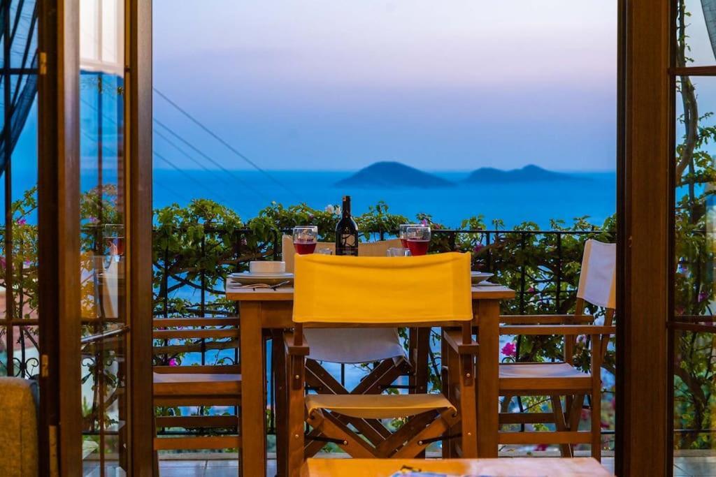 Azure Apartment With Sea View In Kalkan Kültér fotó